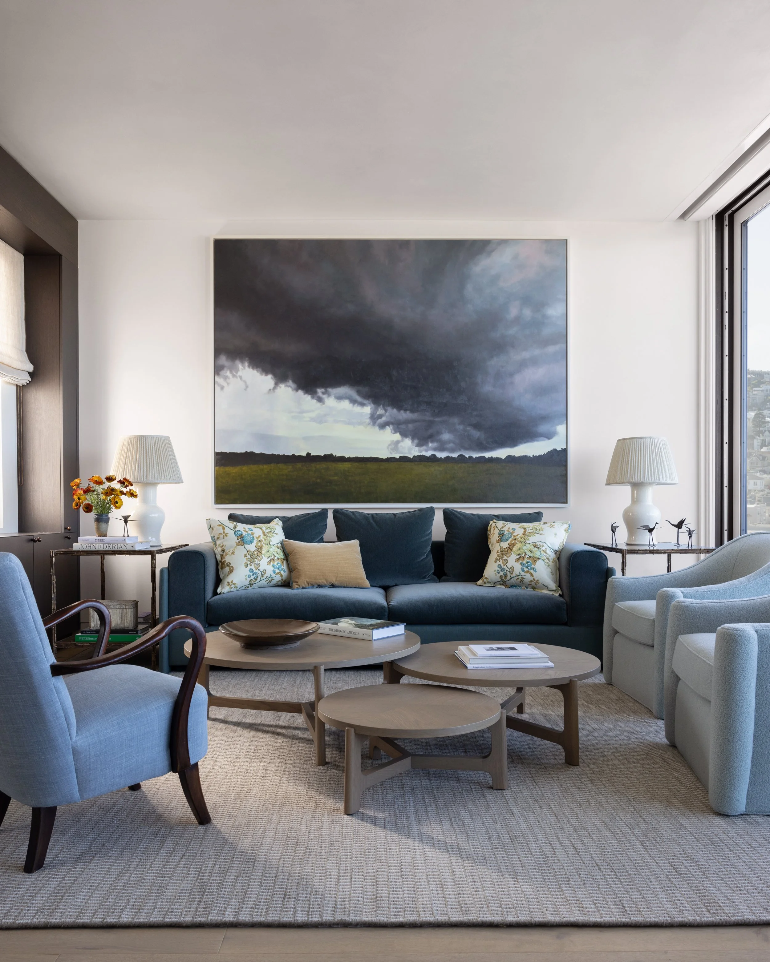Living room by Marea Clark Interiors